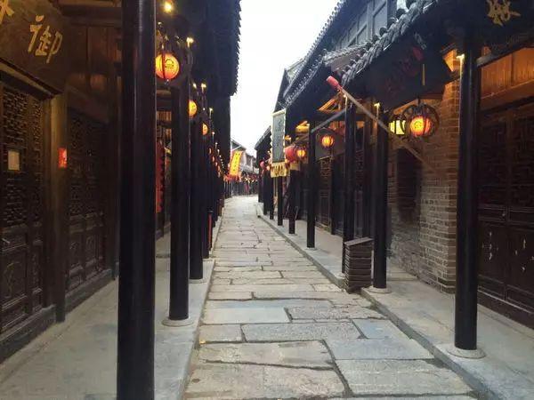 巴基斯坦：全面恢复与伊朗关系